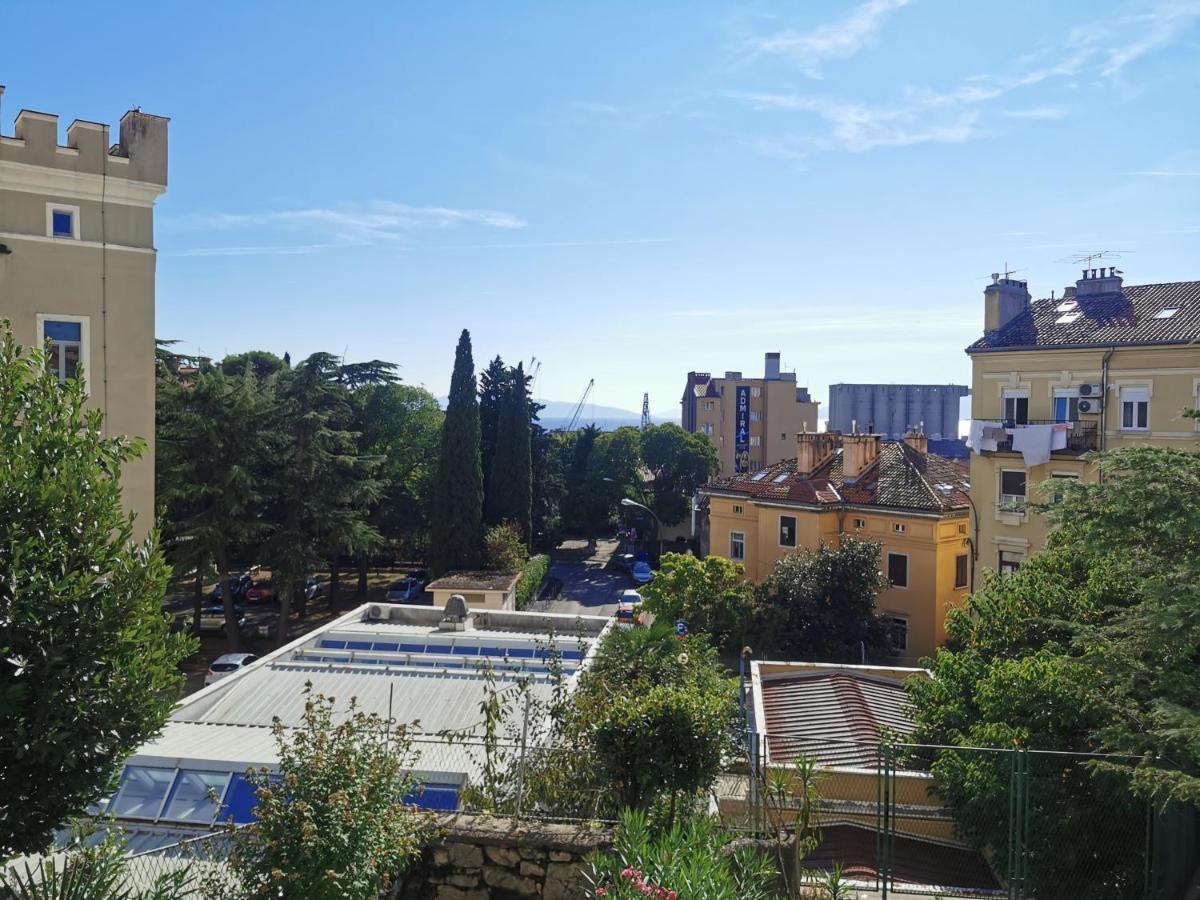 Apartment Budin 2, Rijeka center Buitenkant foto